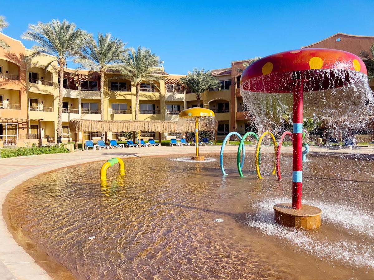 Regency Plaza Aqua Park & Spa